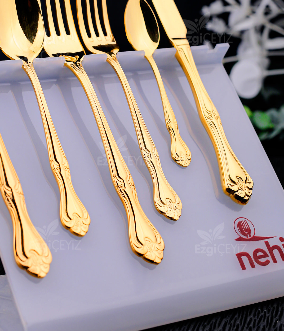Nehir Lalezar Titanyum Gold Full Altın Parlak 72 Parça Kutulu Çatal Bıçak Set