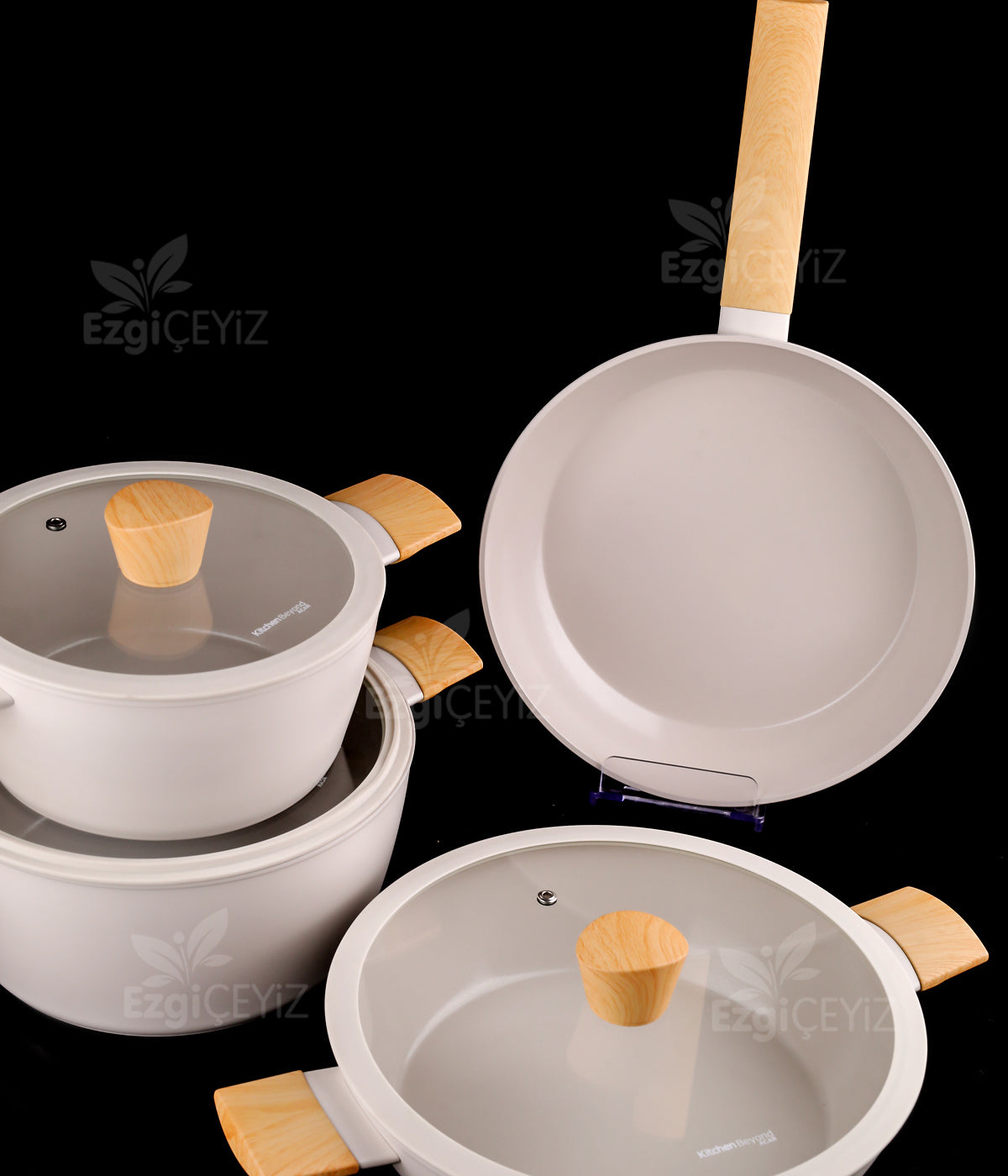 Karaca x Refika Swiss Crystal Almond Cream 7 Parça Tencere ve Tava Seti